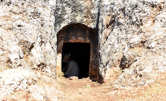 1800 yıllık aristokrat mezarları gün yüzüne çıkarılıyor