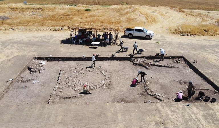 Domuztepe Höyüğü’nde 7 bin 500 yıllık yerleşim yeri tespit edildi