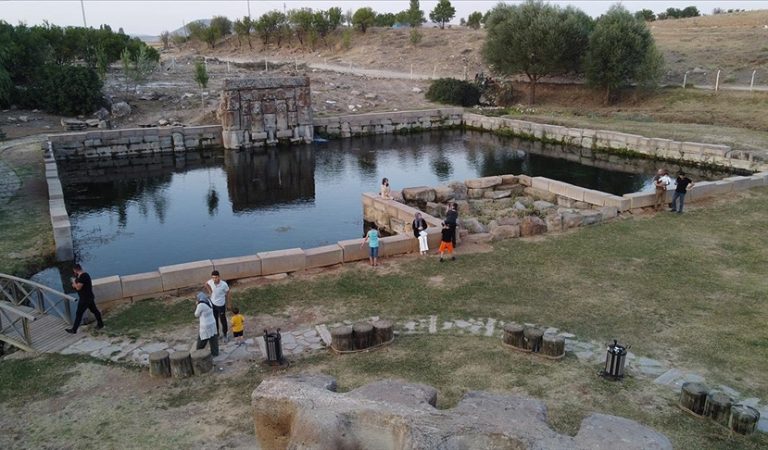 Konya’daki Hitit su anıtı tarihi ve mimarisiyle ilgi çekiyor